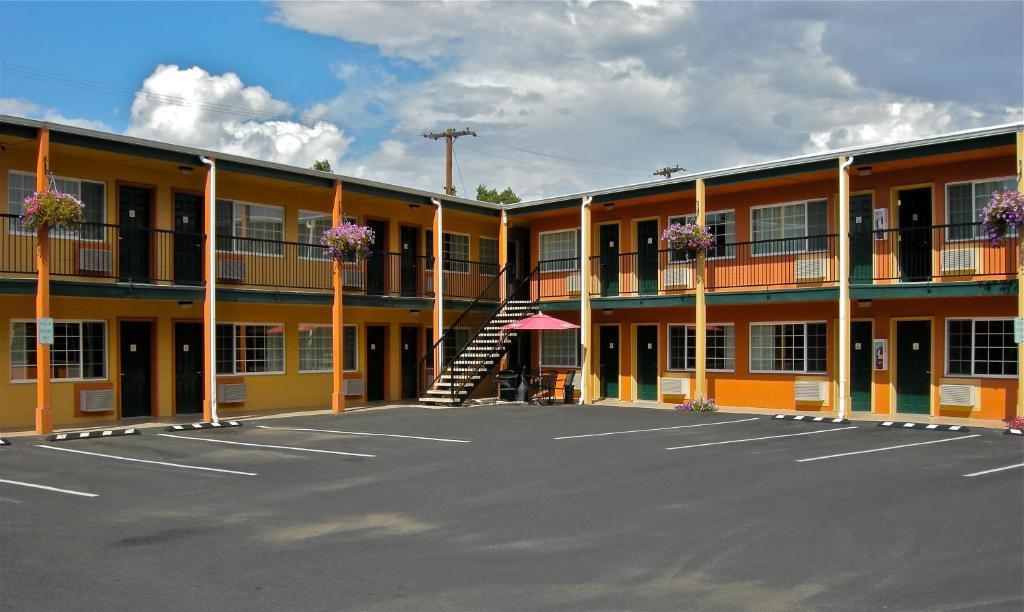 Americas Best Value Inn - Pendleton Buitenkant foto