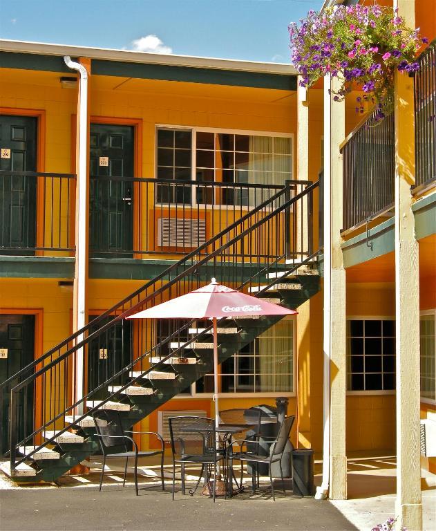 Americas Best Value Inn - Pendleton Buitenkant foto