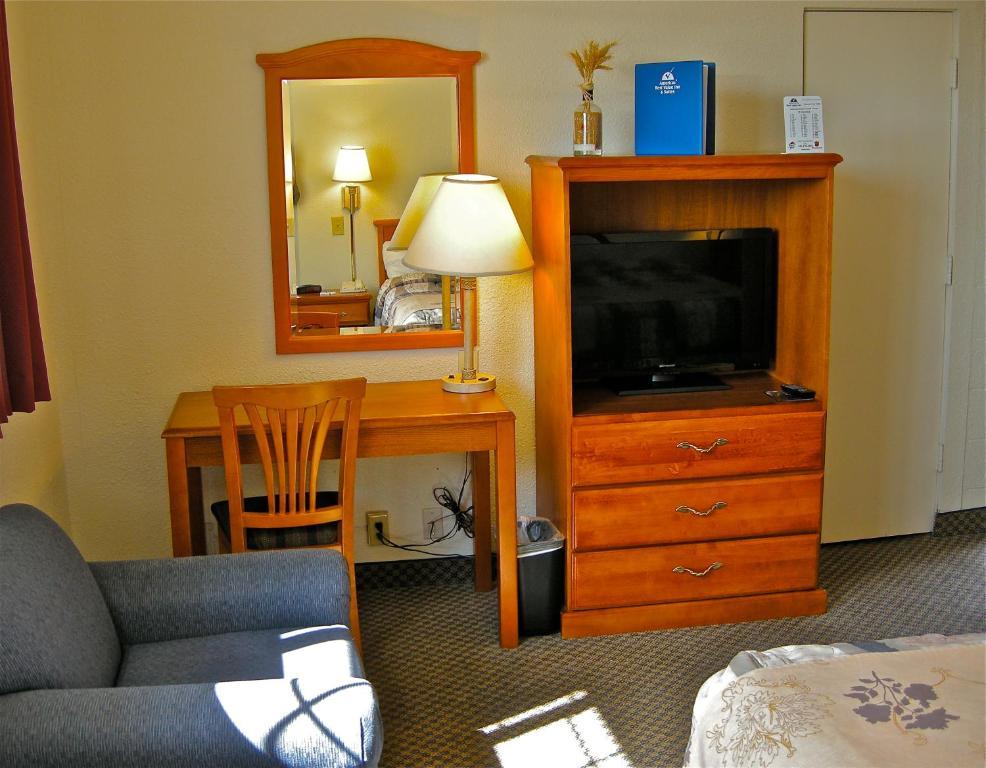 Americas Best Value Inn - Pendleton Buitenkant foto